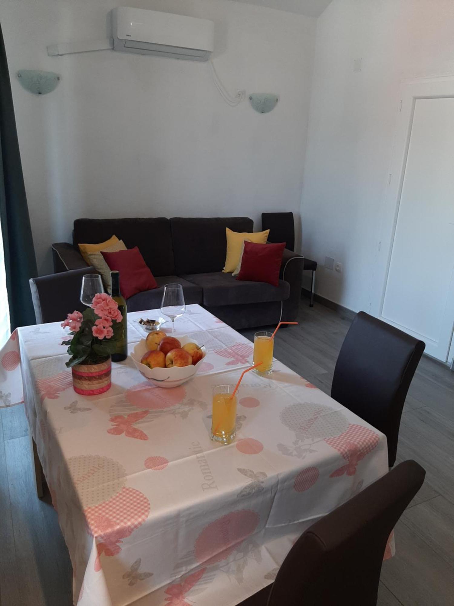 Dubrovnik Apartment Nepe Bilik gambar
